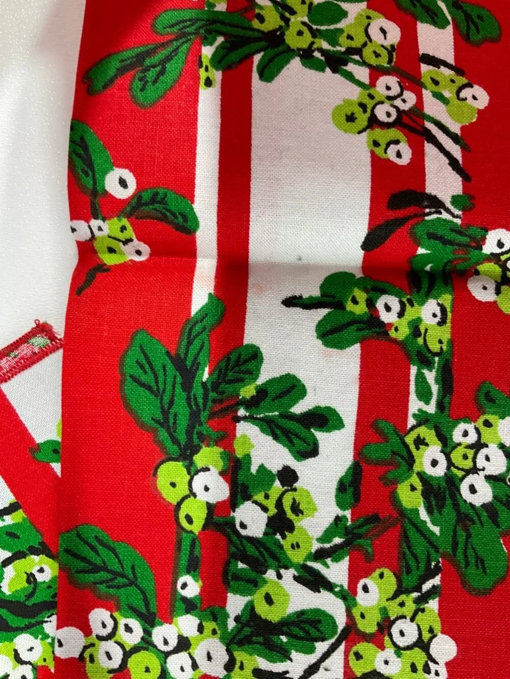 3/$14 Set of 12 Fabric Christmas Napkins Red Green and White
